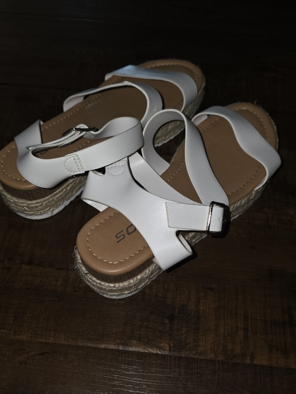 Girls sandals - Picture 2 of 3